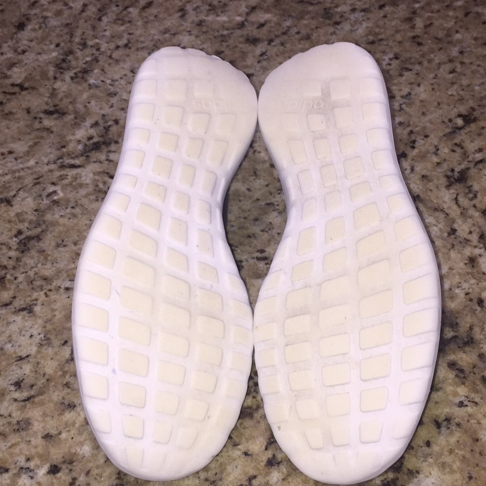Adidas - Picture 4 of 7